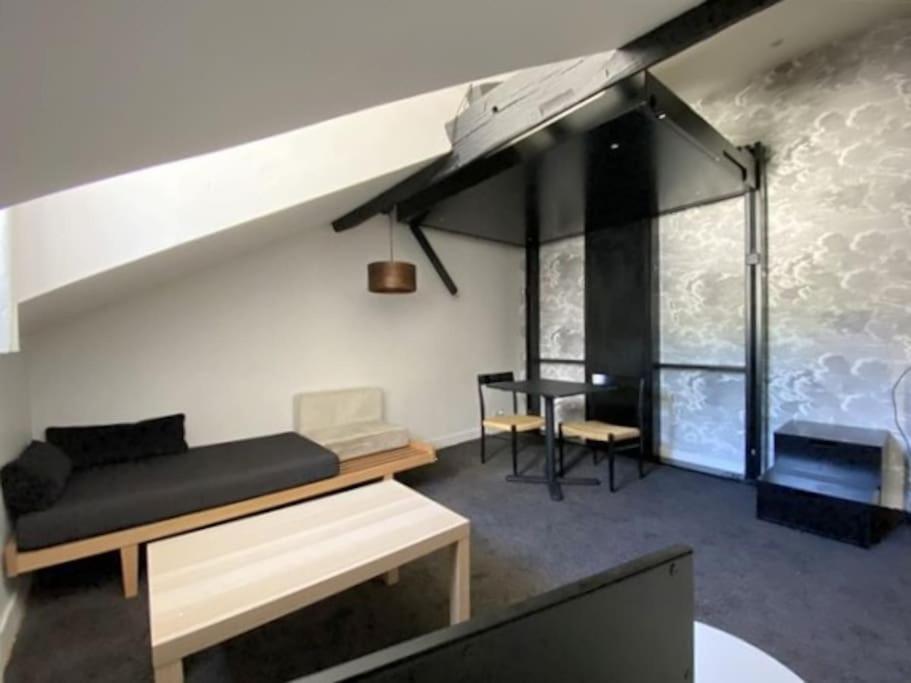 Superbe Studio Avec Terrasse - Cathedrale Nantes Exterior foto